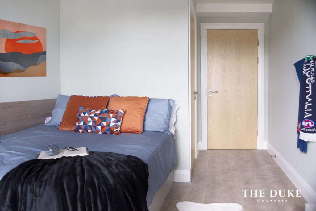 The Duke Student Accommodation Maynooth Bed image